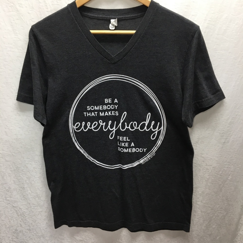 Oliver & Otis-women’s medium ‘Be A Somebody’ gray